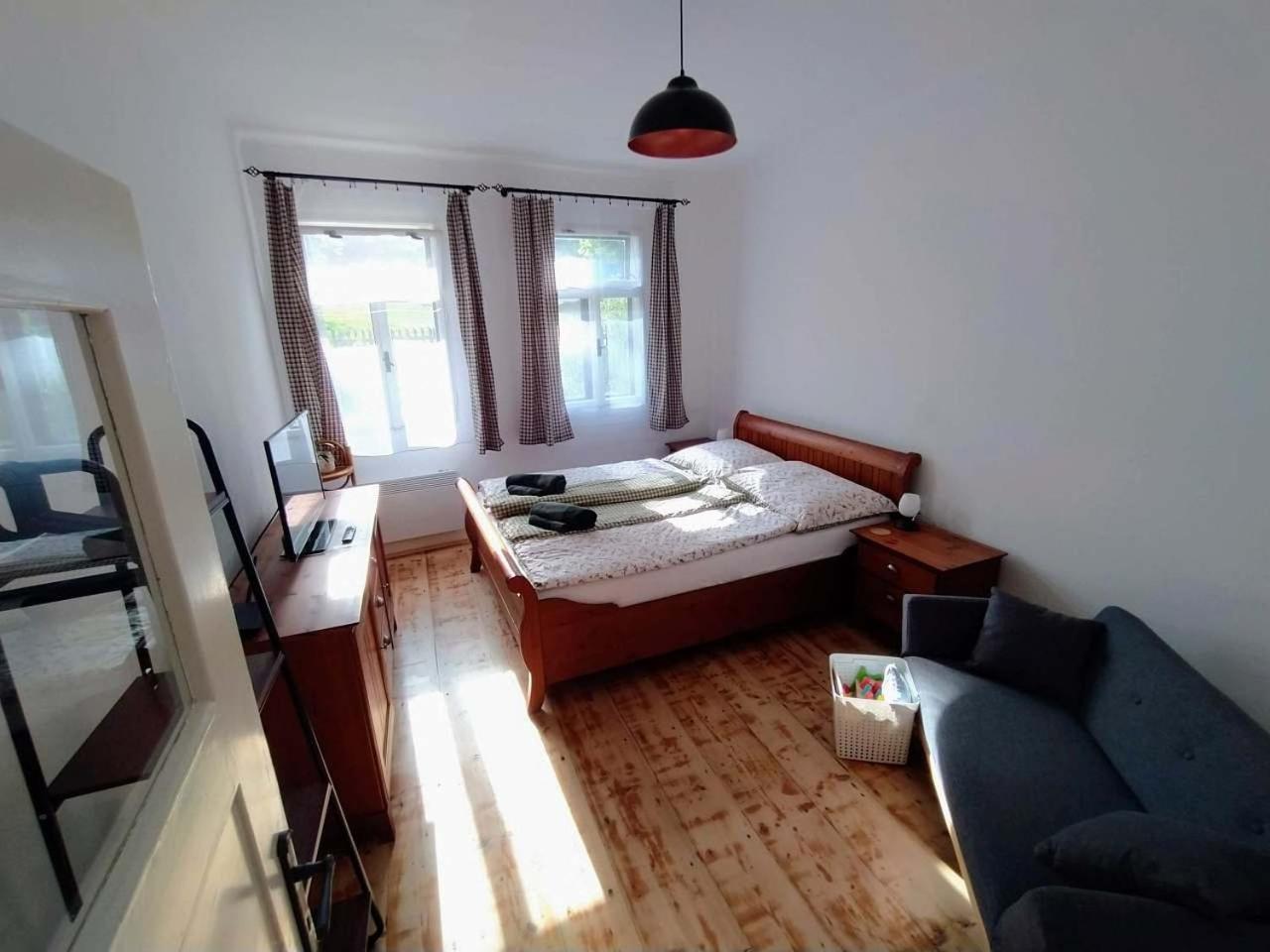 Vila Vejminek Maly Statek Slavce Exteriér fotografie
